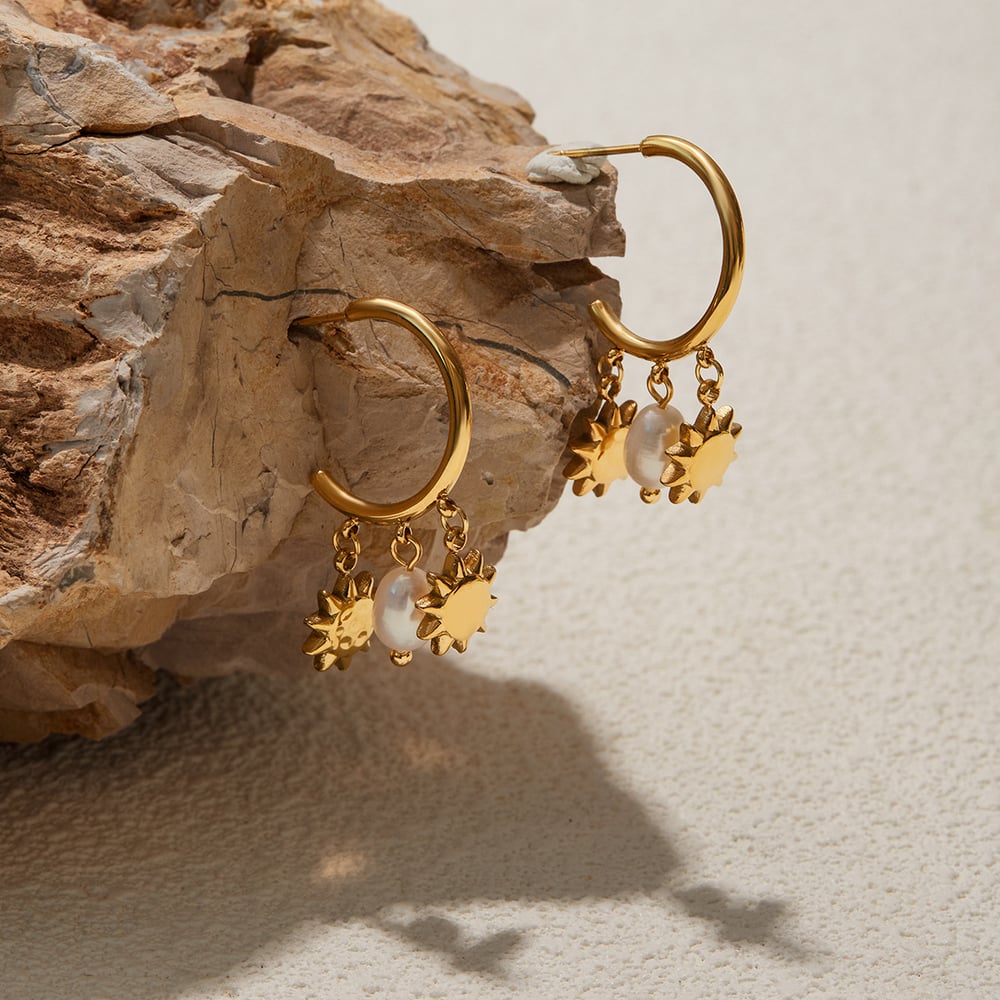 1 Pair Luxurious Sun Stainless Steel Gold Color Pearl Women's Hoop Earrings Picture7