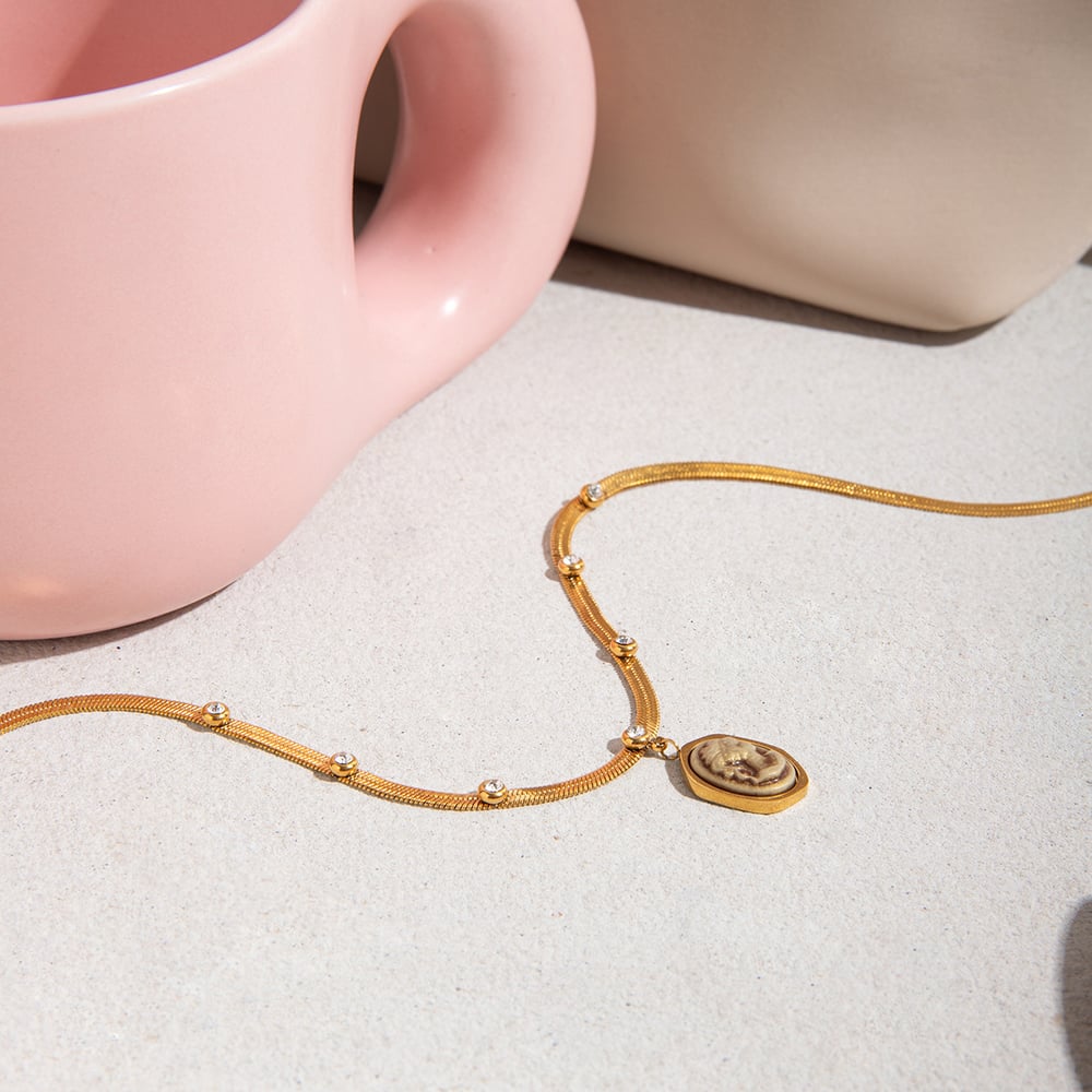 1 Piece Vintage Figure Stainless Steel Gold Color Women's Pendant Necklaces h5Picture5