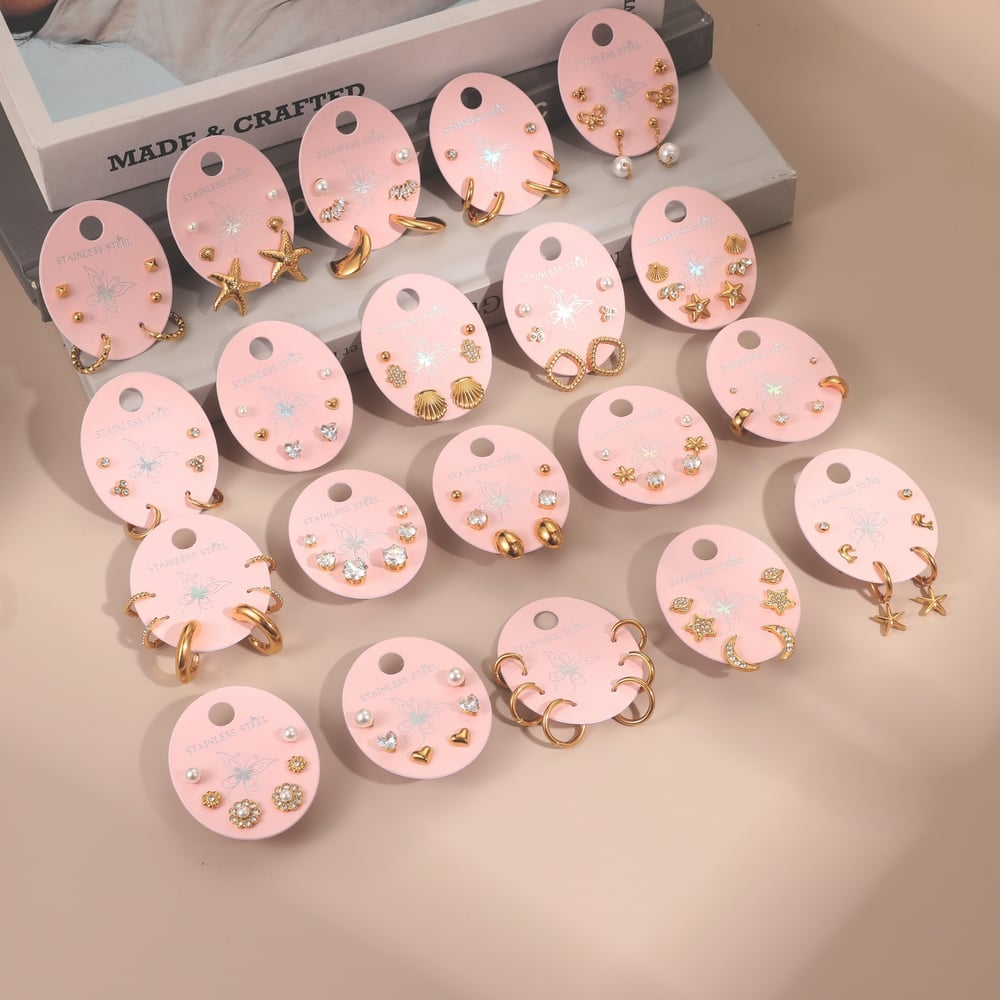 1 Paar Simple Series Klassische Cartoon Edelstahl Gold Farbe Damen Ohrstecker Bild2