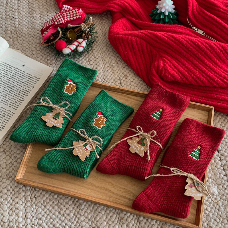 1 Pair  Cotton Christmas Embroidered Women‘s Mid-Calf Socks h5Picture4