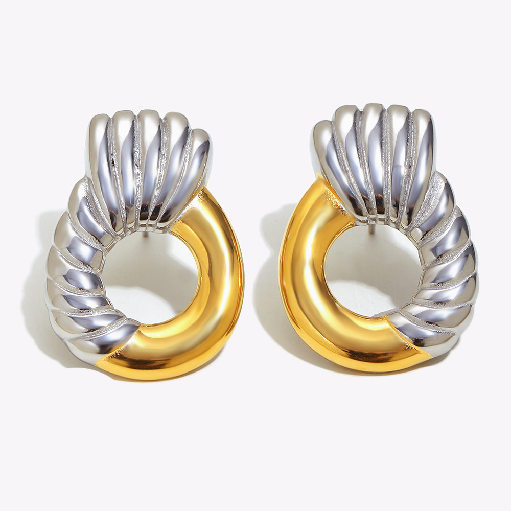 1 Pair Casual Circle Stainless Steel Gold Color Women's Stud Earrings