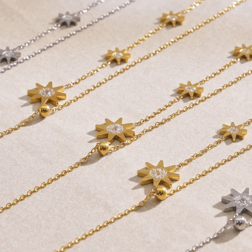 1 Stück luxuriöse Stern-Anhänger-Halsketten aus Edelstahl in Goldfarbe für Damen h5Bild3
