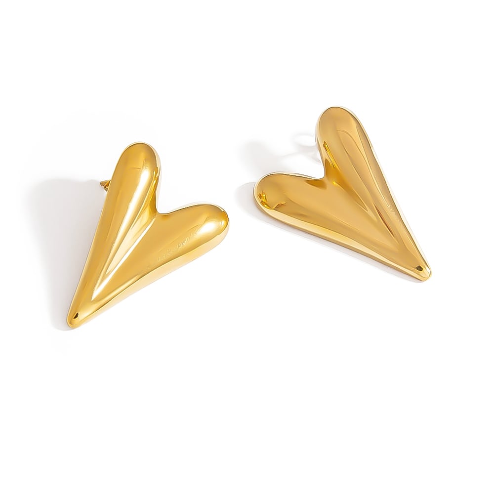 1 Paar romantische einfache Herz-Ohrstecker aus Edelstahl für Damen 