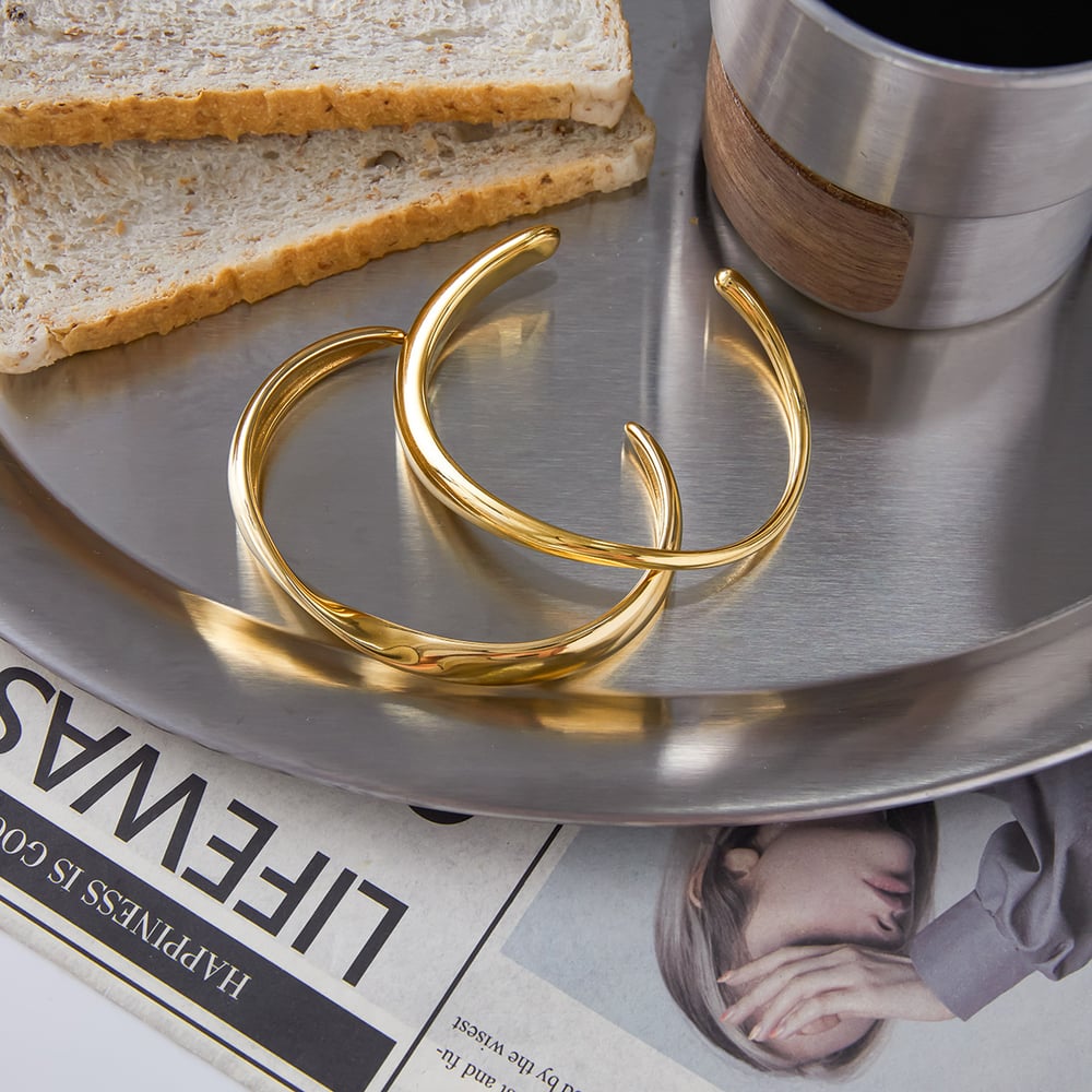 1 Piece Classic Curve Stainless Steel Gold Color Women's Cuff Bracelets h5Picture6