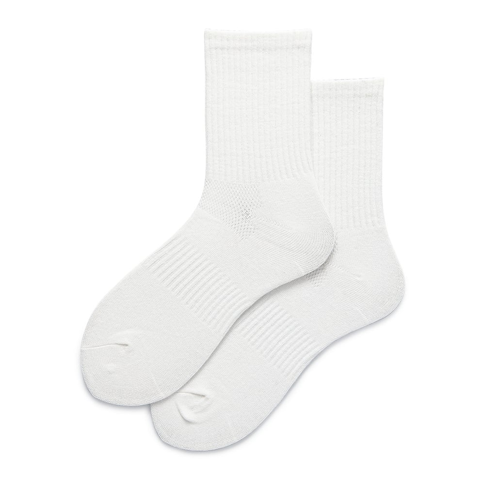 Weiche, einfarbige, vertikal gestreifte Damensocken bis zur Mitte der Wade 