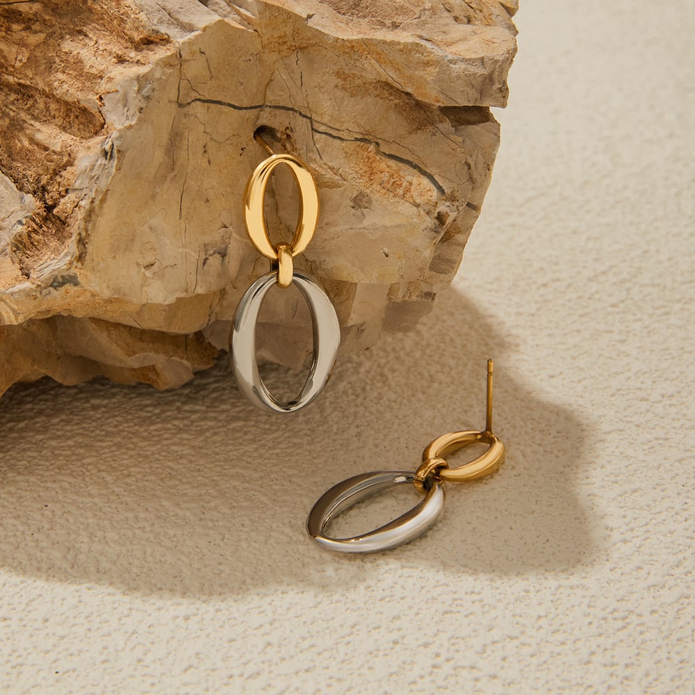 1 Paar klassische Doppelkreis-Ohrhänger aus Edelstahl in Goldfarbe für Damen h5Bild4