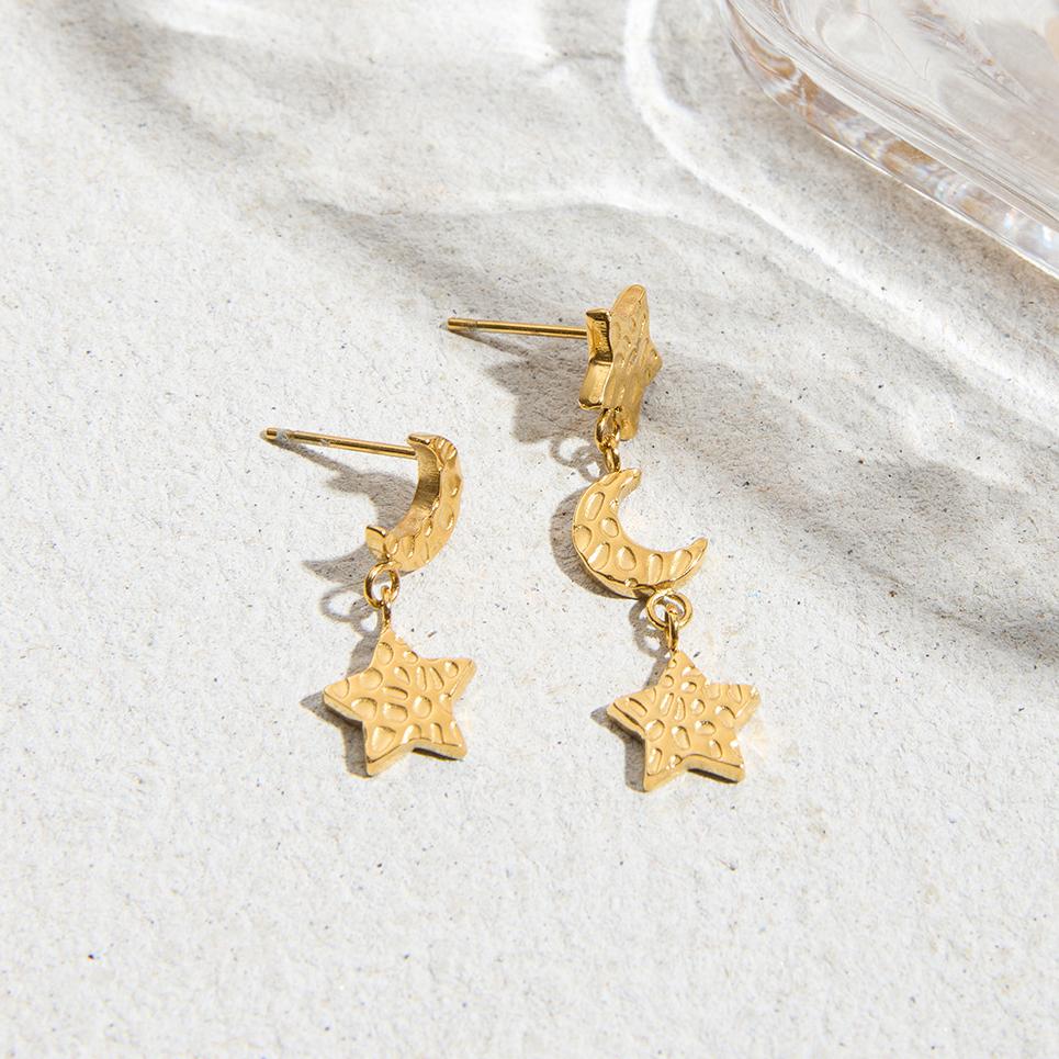 1 Paar klassische Stern- und Mond-Ohrringe aus Edelstahl in Goldfarbe für Damen h5Bild3