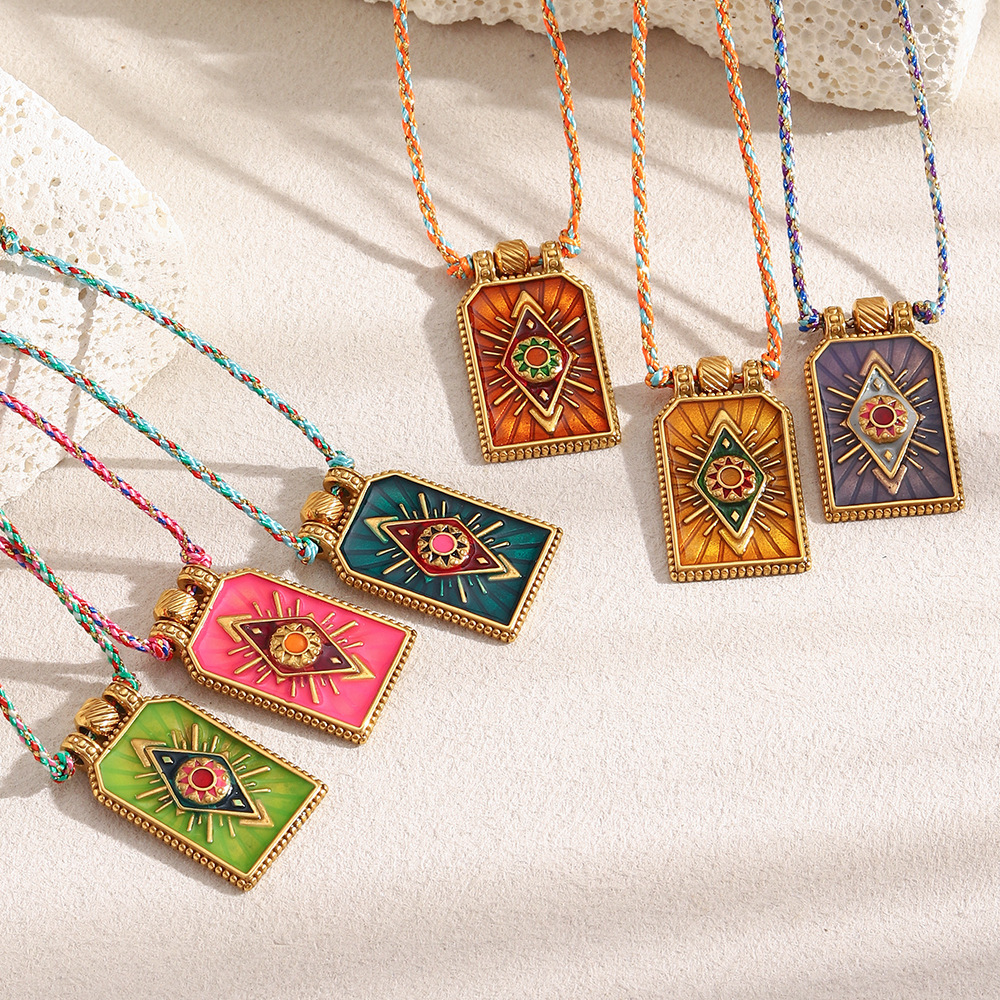 1 Piece Luxurious Eye Tarot Stainless Steel Gold Color Women's Pendant Necklaces Picture3