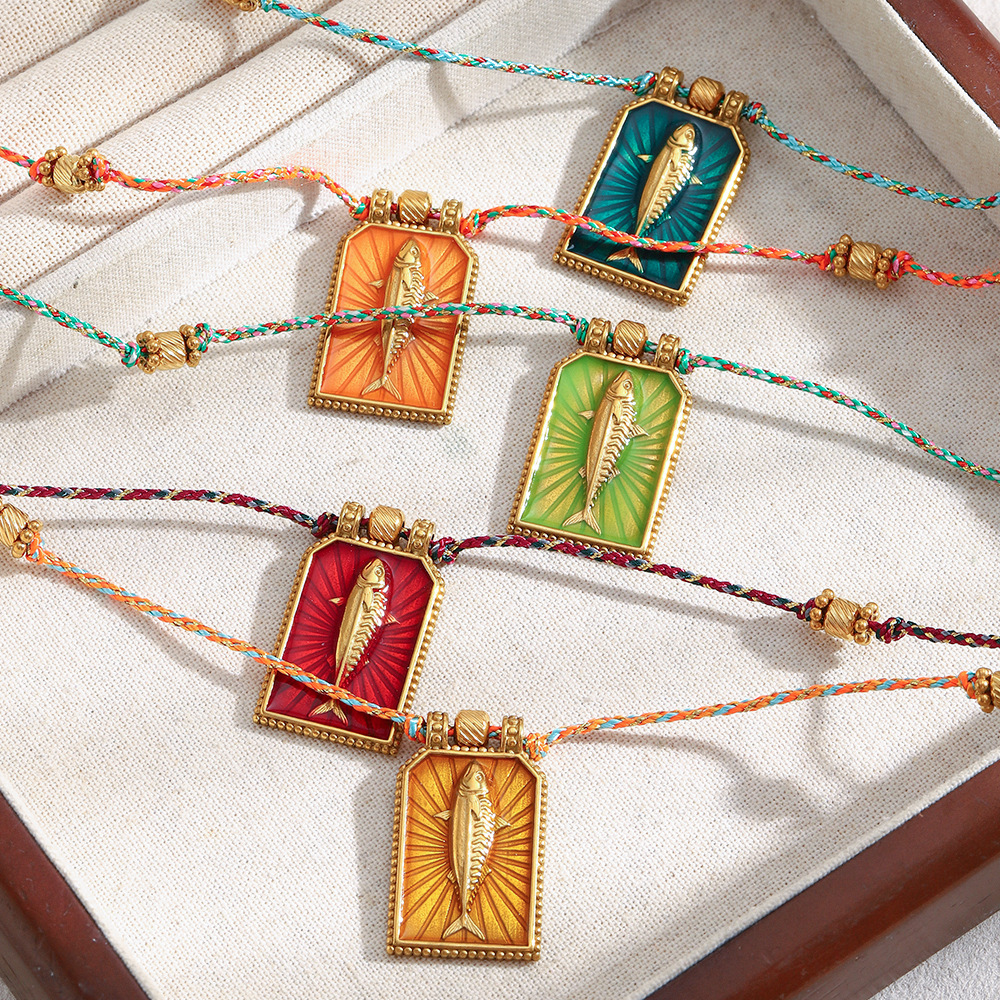 1 Piece Classic Fish Tarot Stainless Steel Gold Color Women's Pendant Necklaces Picture2