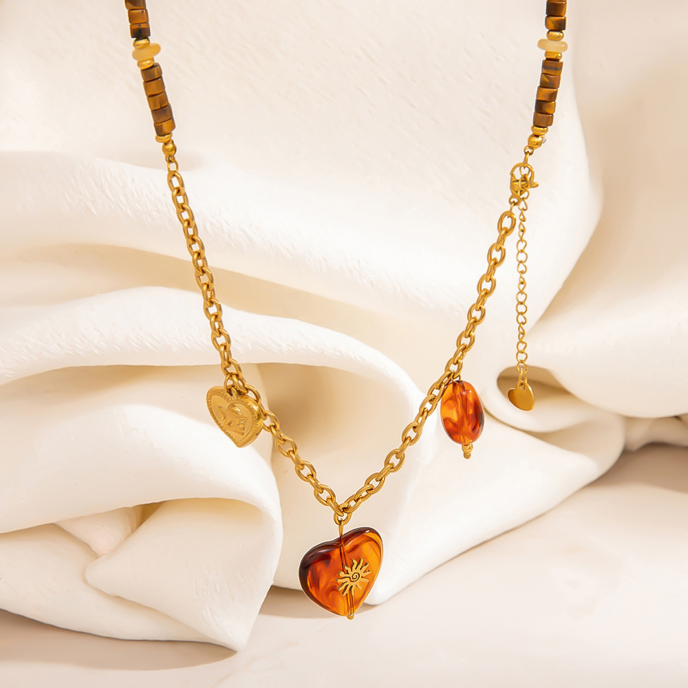 1 Piece Simple Daily Heart Stainless Steel  Gold Color  Women's Beaded Necklaces Picture4