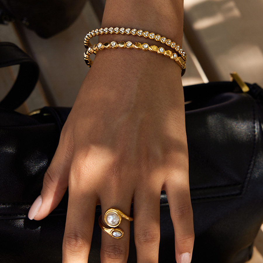 1 Piece Elegant Droplet Heart Stainless Steel Gold Color Women's Bangles h5Picture2