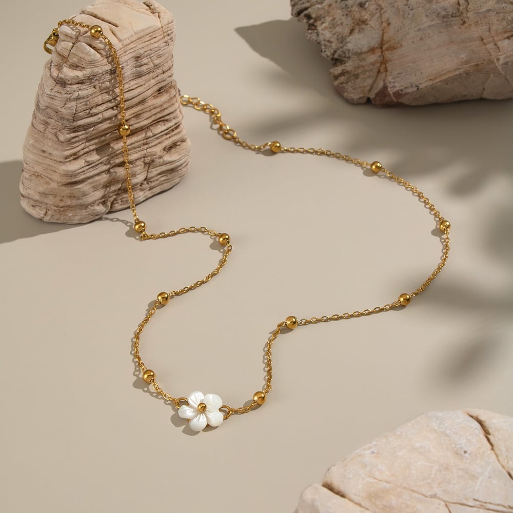 1 Piece Shell Flower Stainless Steel Gold Color Charm Necklace Picture3