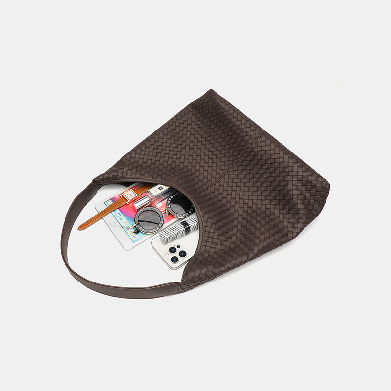 1 Piece Fashionable Twist PU Women's Shoulder Bags Picture4