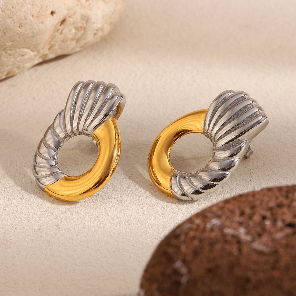 1 Pair Casual Circle Stainless Steel Gold Color Women's Stud Earrings h5Picture4