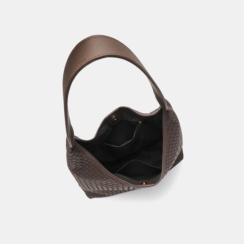 1 Piece Fashionable Twist PU Women's Shoulder Bags Picture3