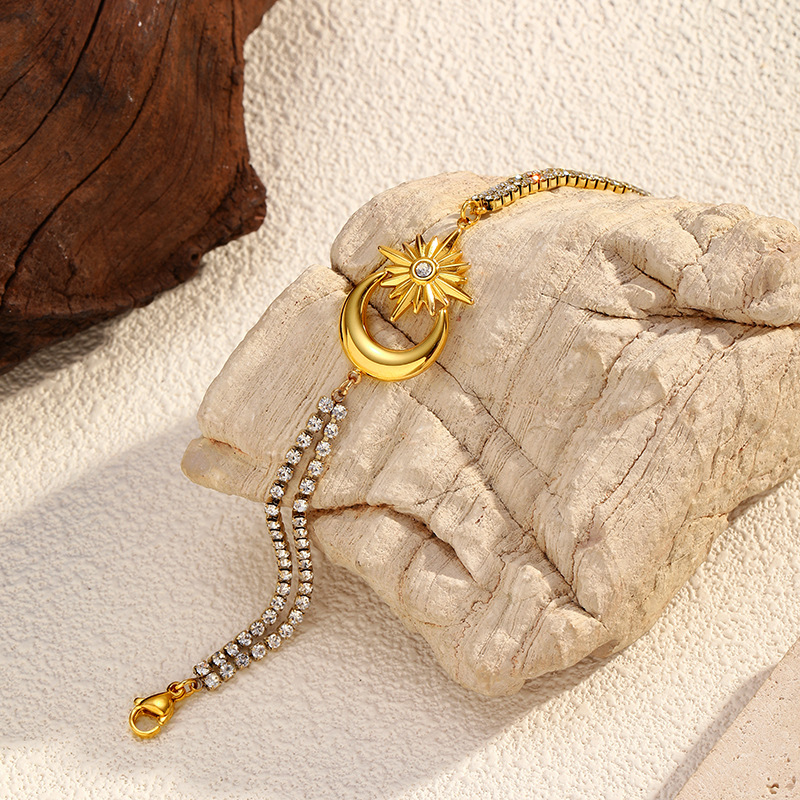 1 Piece Moon Stainless Steel Gold Color Charm Bracelet h5Picture4