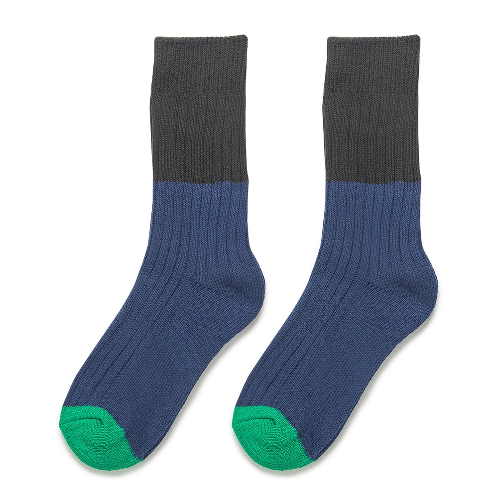 1 Pair Assorted Colors Cotton Women's Mid-Calf Socks 