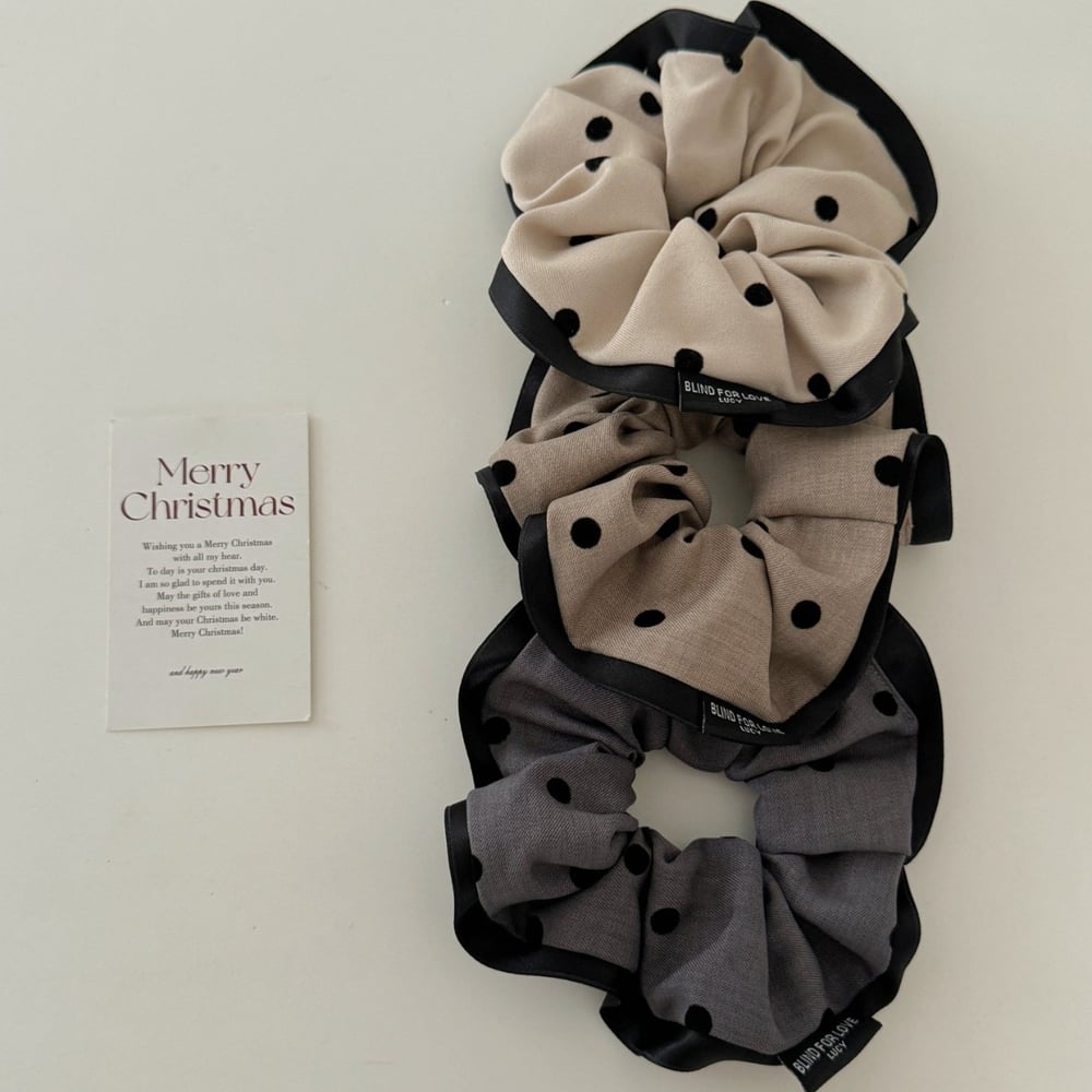 1 Piece Simple Series Retro Polka Dots Fabric Women's Scrunchies Picture4