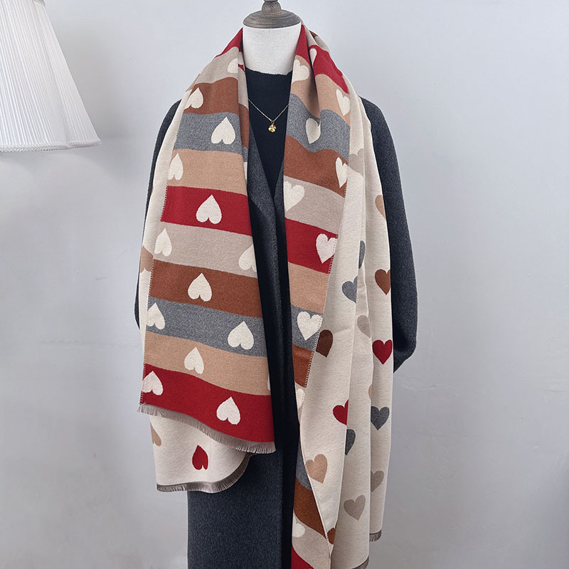 1 Piece Sweet Heart Winter Scarve Picture3