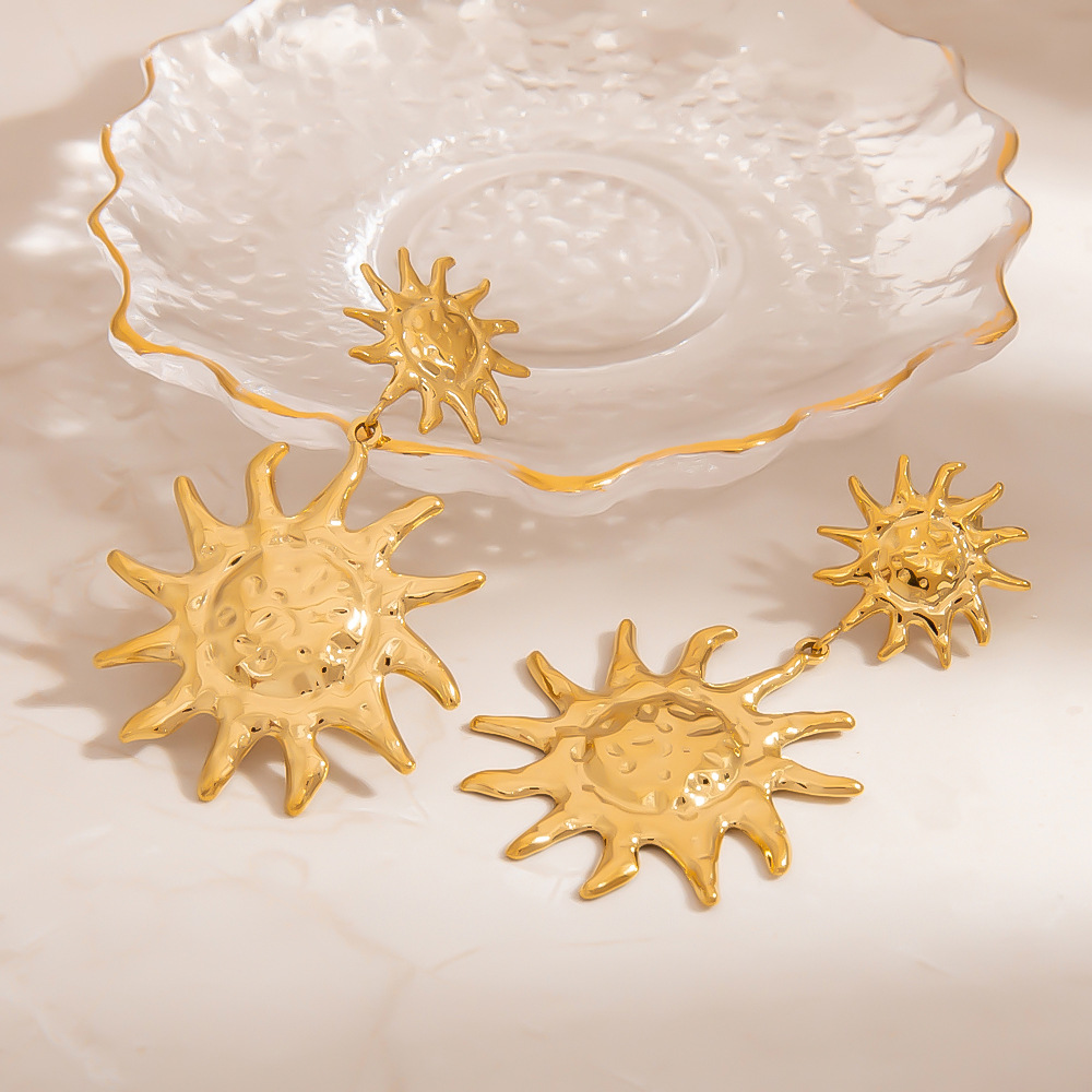 1 Pair Retro Sun Stainless Steel  Gold Color Drop Earrings h5Picture3