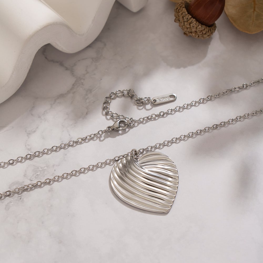 1 Piece Romantic Heart Stainless Steel Gold Color Pendant Necklace Picture5