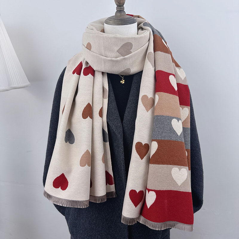 1 Piece Sweet Heart Winter Scarve Picture2