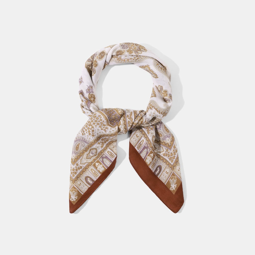 1 Piece Elegant Cashew Flower Rayon Women's Bandana Picture3