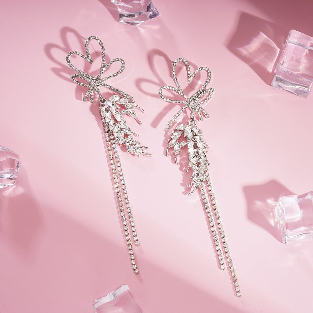 1 Pair Festive Series Flower Tassel Alloy Drop Earrings Picture2