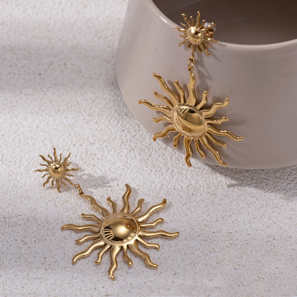 1 Pair Retro Sun Stainless Steel Gold Color Drop Earrings h5Picture3