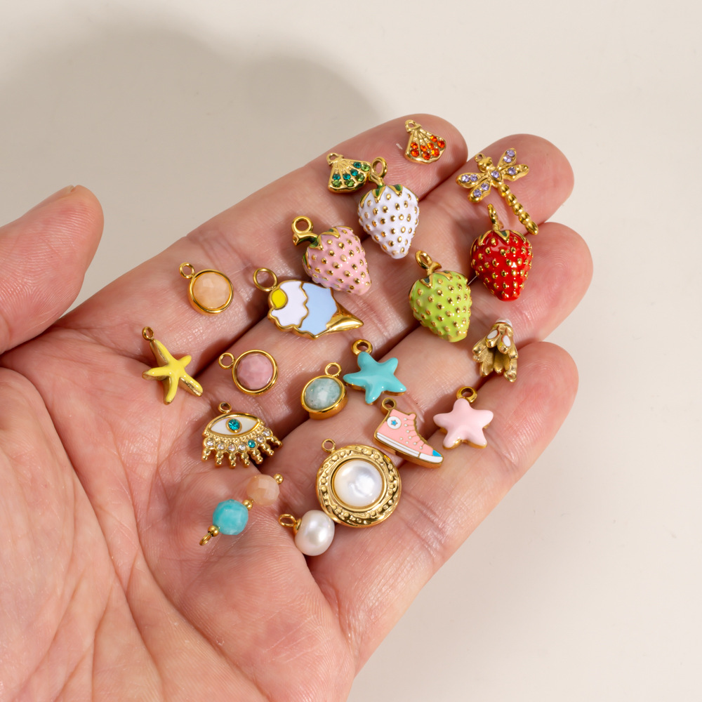 1 Piece 3D Strawberries Starfish  Stainless Steel   Gold Color  Women's Pendants Picture4