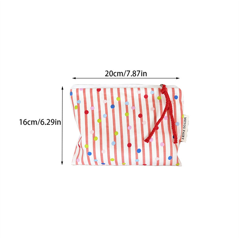 1 Piece  Cute Heart Animal Polka Dots  Women's Makeup Bags Picture5