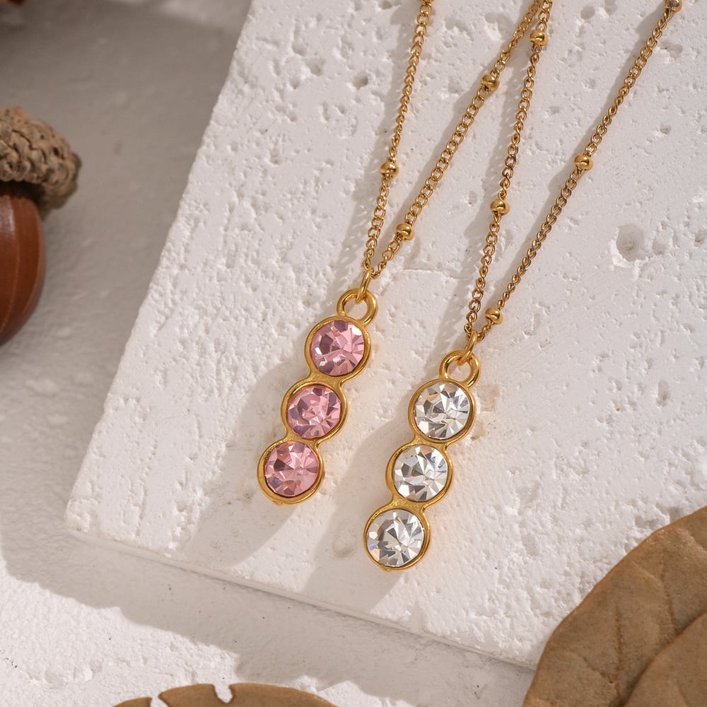 1 Stück minimalistische Halskette mit Zirkonia-Anhänger Bild2