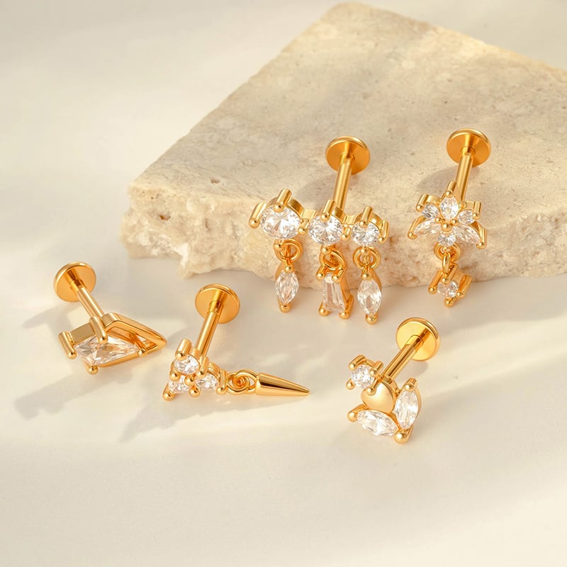 1 Stück luxuriöse rechteckige Kupfer-Gold-Farbe Zirkon Damen Piercing Ohrringe Bild4