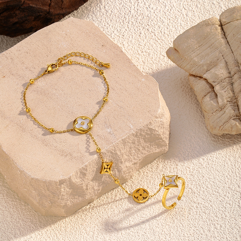 1 Piece Classic Flower Stainless Steel Gold Color Chain Bracelet Picture4