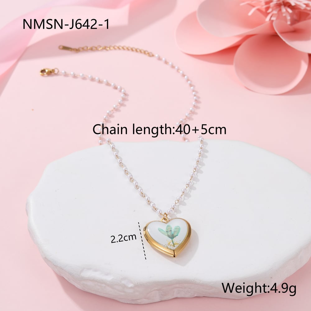 1 Piece Sweet Flower Heart Stainless Steel Gold Color Women's Pendant Necklaces