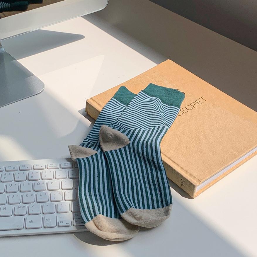 1 paire de chaussettes mi-mollet rétro en coton à rayures pour femme h5Image3