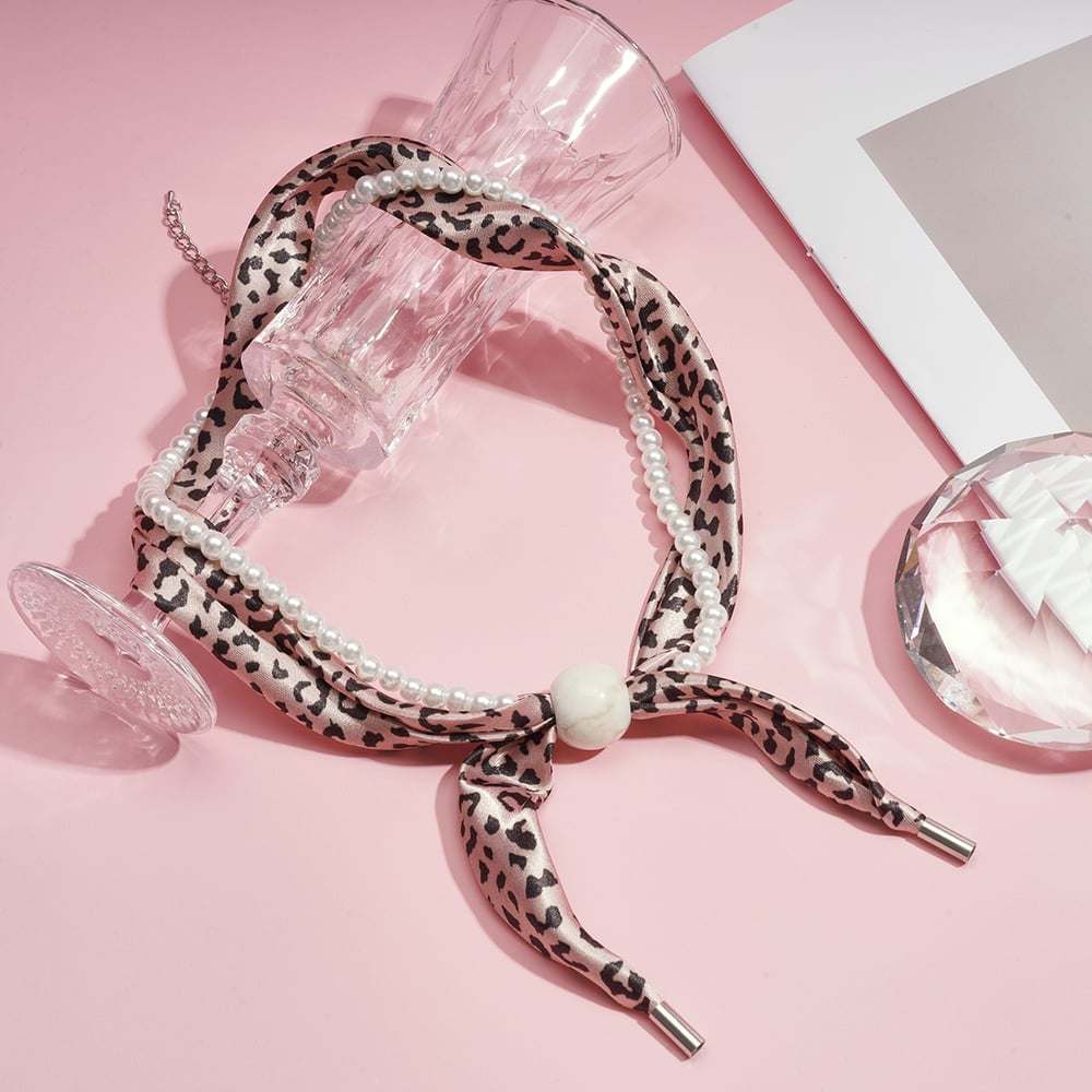 1 Piece Retro Leopard Print Fabric Scarf Necklace h5Picture4