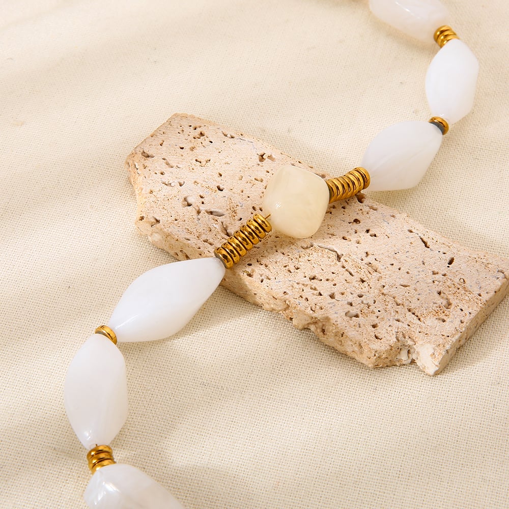 1 Piece Classic Daily Beads Acrylic Gold Color Women's Beaded Necklaces h5Picture5