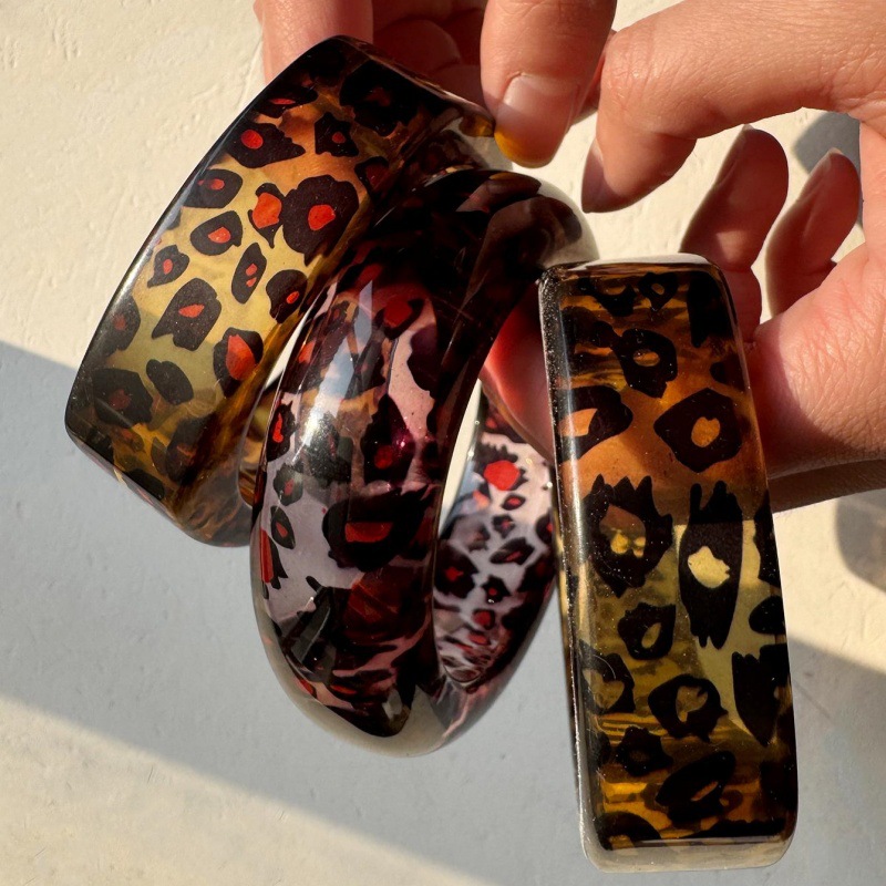 1 Piece Retro Leopard Print Resin Bangle h5Picture2