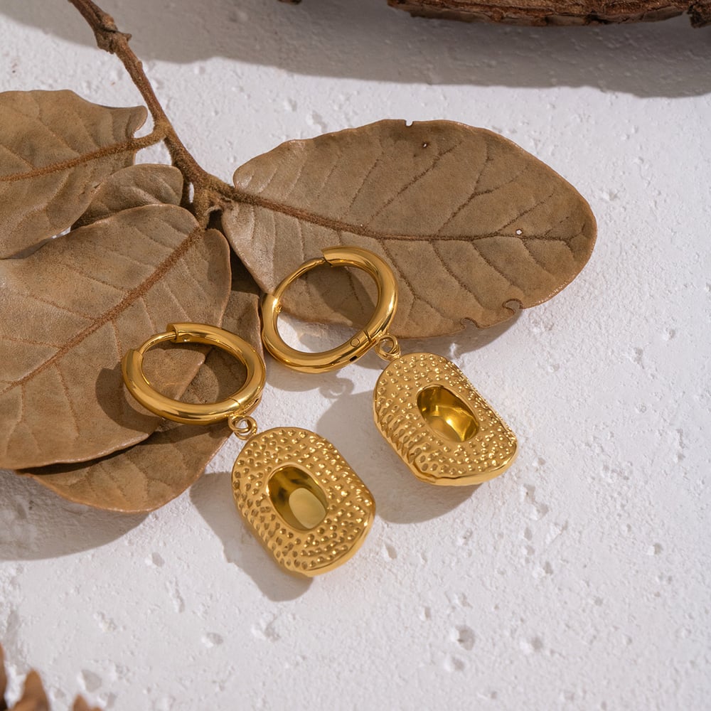 1 Pair Ethnic Hammer Pattern Stainless Steel Gold Color Drop Earrings Picture3