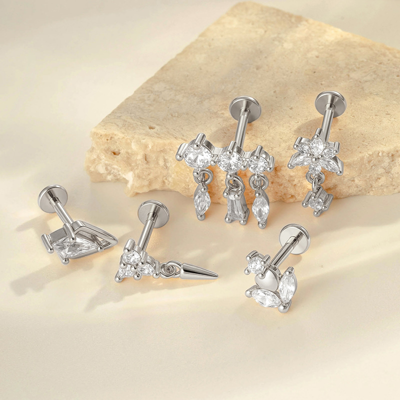 1 Stück luxuriöse rechteckige Kupfer-Gold-Farbe Zirkon Damen Piercing Ohrringe Bild5