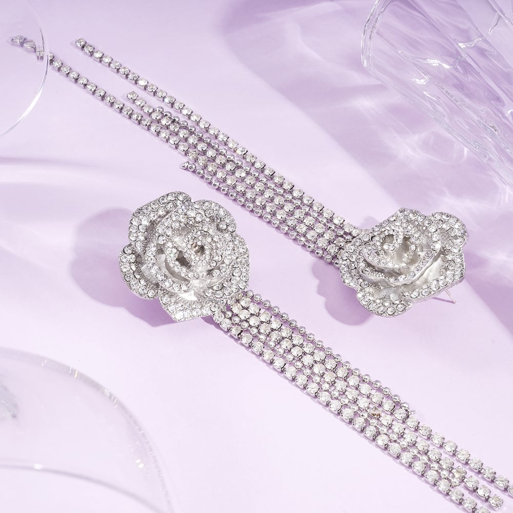 1 Pair Festive Series Rose Tassel Alloy Dangle Earrings Picture2