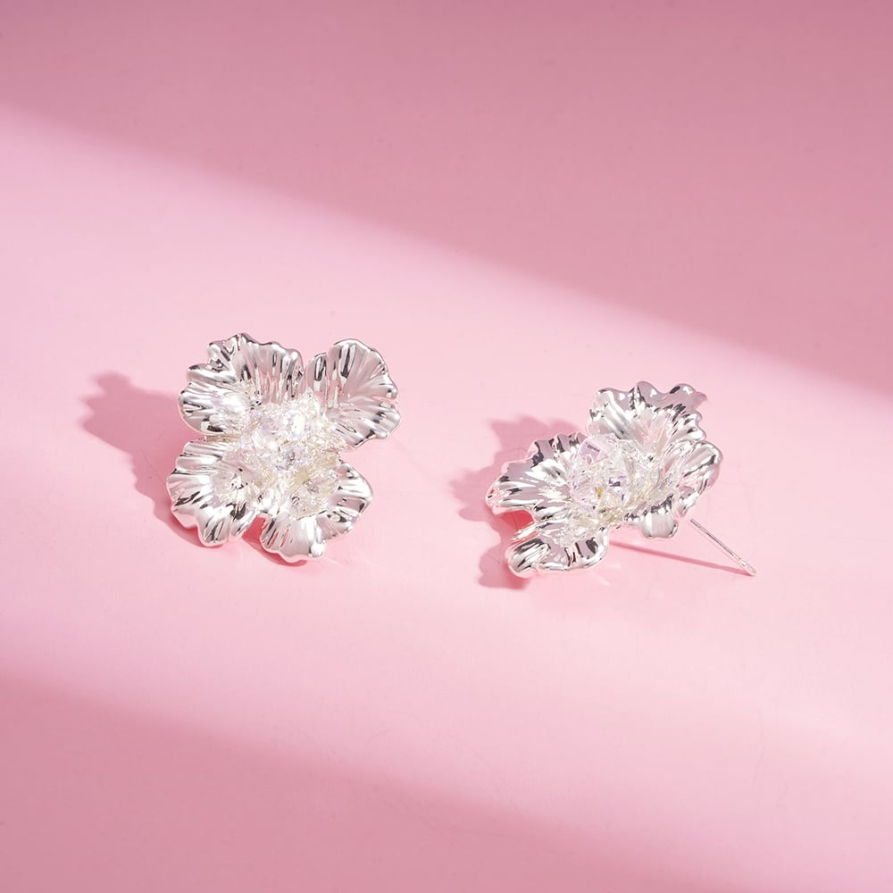 1 Pair Festive Series Flower Copper Stud Earrings Picture2