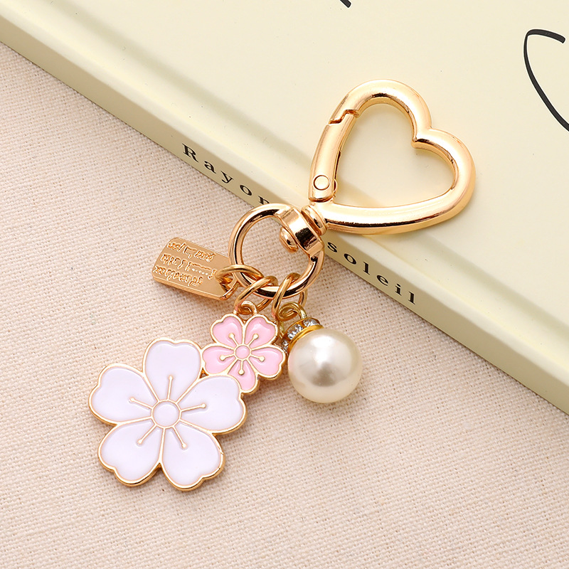 1 Piece Sweet Flower Beaded Phone Chain Picture3