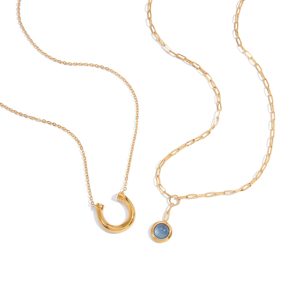 Collana con ciondolo da donna in acciaio inossidabile color oro con cerchio in resina blu classico da 1 pezzo h5Immagine8