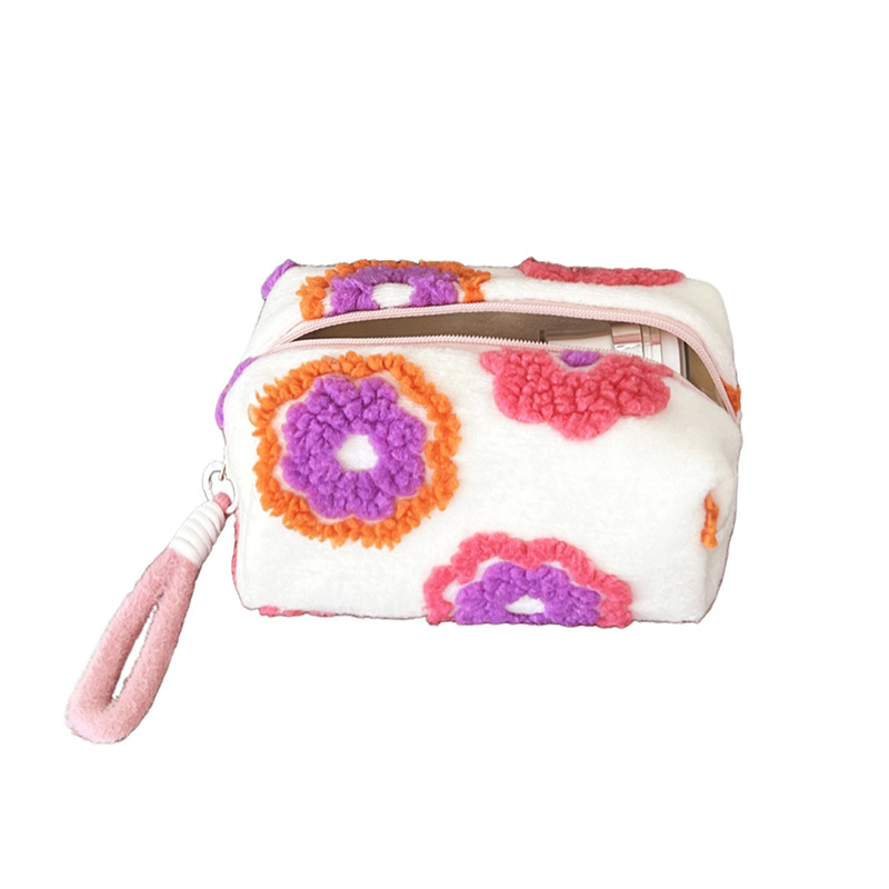 1 Piece Romantic Series Cute Flower Plush Women's Makeup Bags Picture6