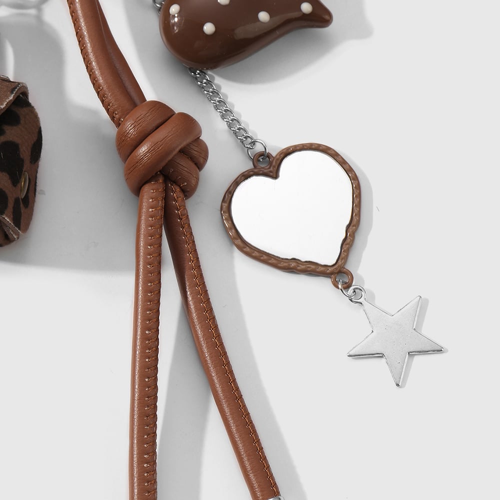 1 Piece Retro Acrylic Heart Leopard Print Bag Charm Picture5