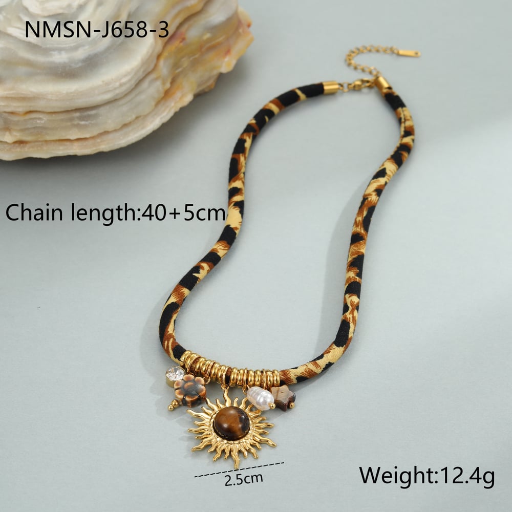 1 pezzo di collana con ciondolo da donna in acciaio inossidabile con stampa leopardata a forma di cuore e fiore di lusso 