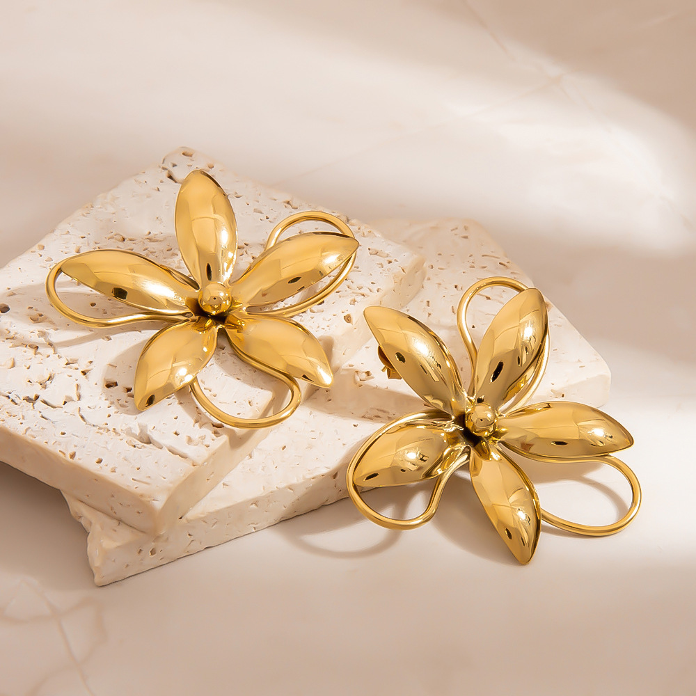 1 Pair Flower Stainless Steel Gold Color Stud Earrings h5Picture2