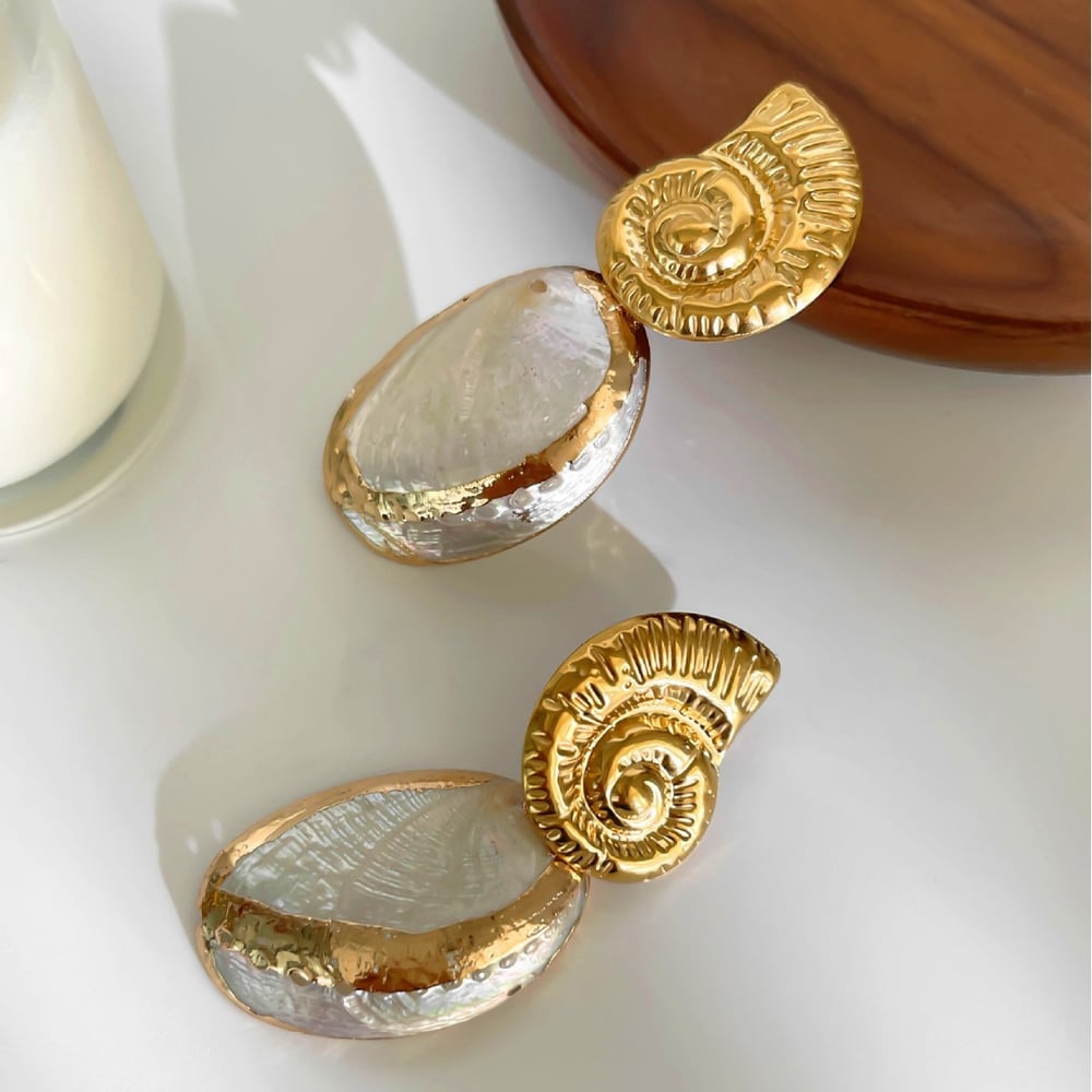 1 Pair Sea Shells  Gold Color Drop Earrings Picture4
